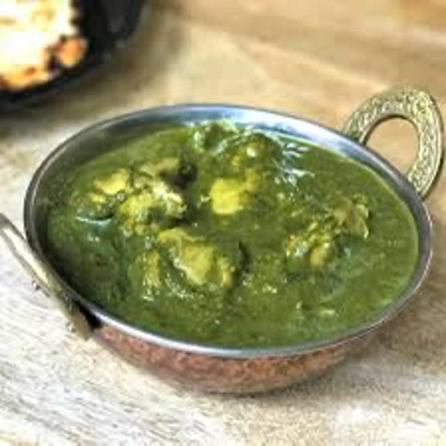 Palak Paneer (Sagg Paneer).