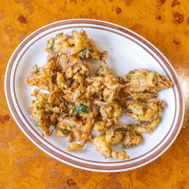 Onion Pakora.